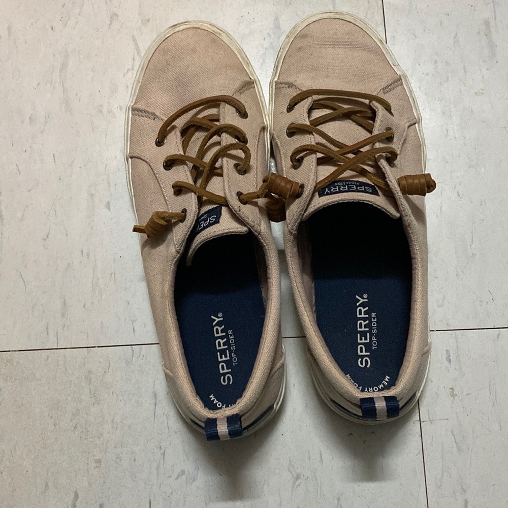 Woman’s Sperry shoes